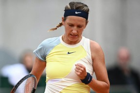 九游-阿扎伦卡新星挺进下一轮表现惊艳，雄鹿未来可期！的简单介绍