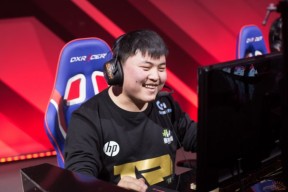 九游-Uzi新星问鼎冠军表现惊艳，巴塞罗那未来可期！的简单介绍